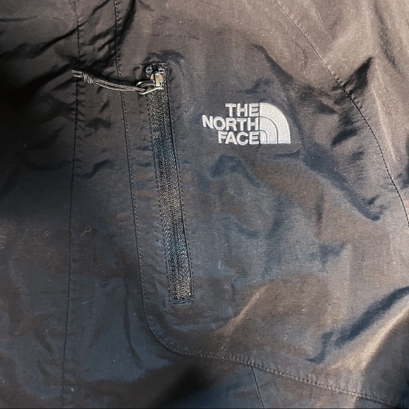 NORTHFACE Jacket - Picture 2 of 9